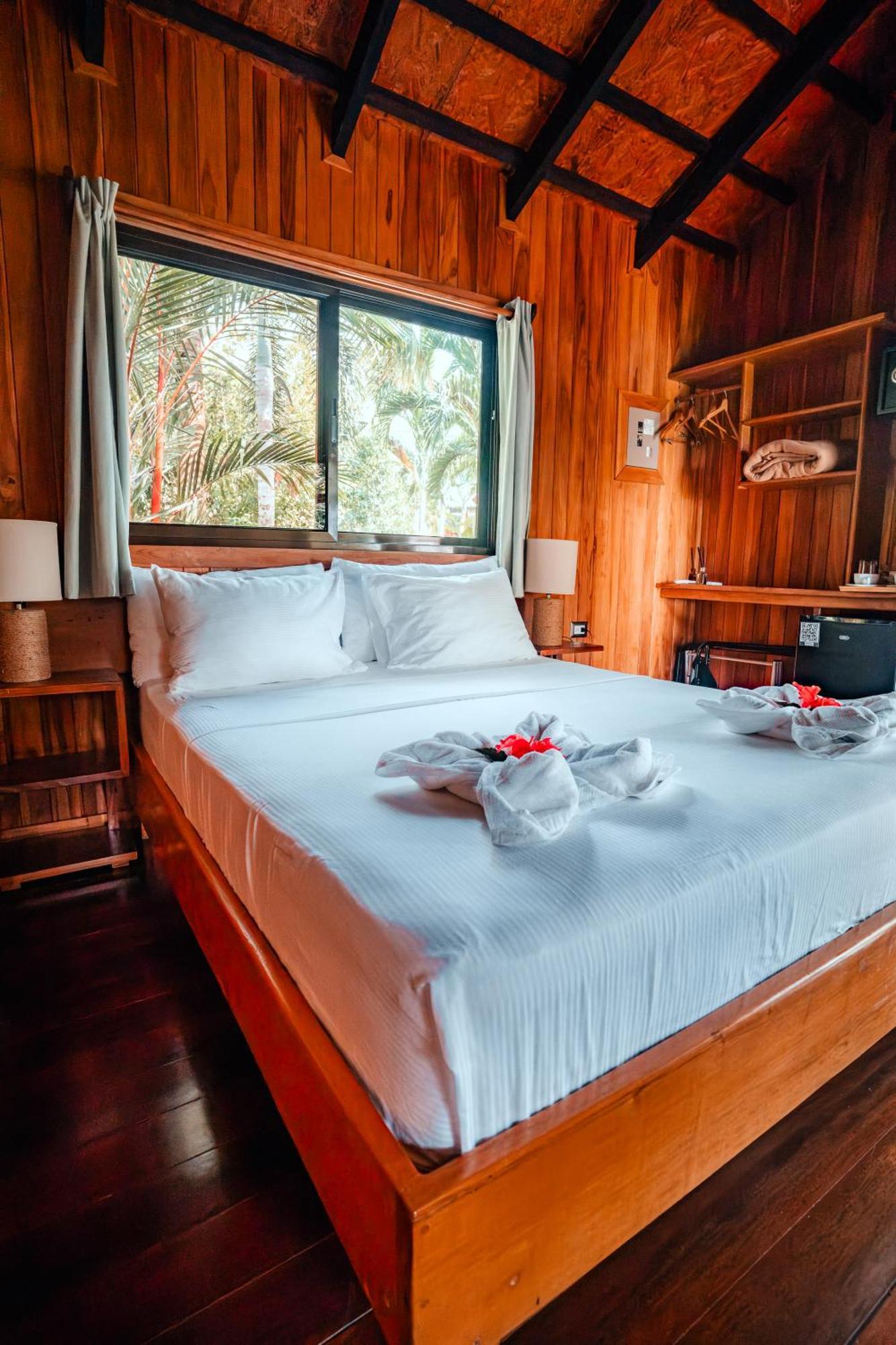 Natural Drake Bay Hotel Boutique Δωμάτιο φωτογραφία